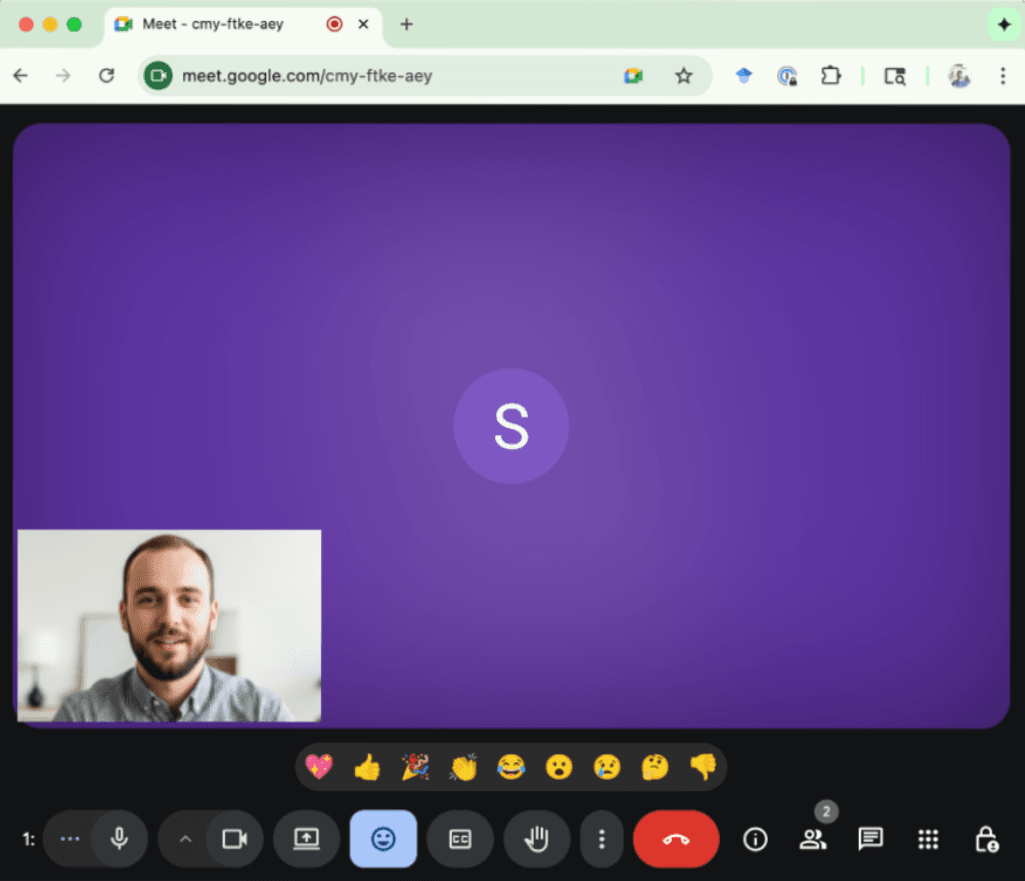 Crewdo AI Assistant Interface